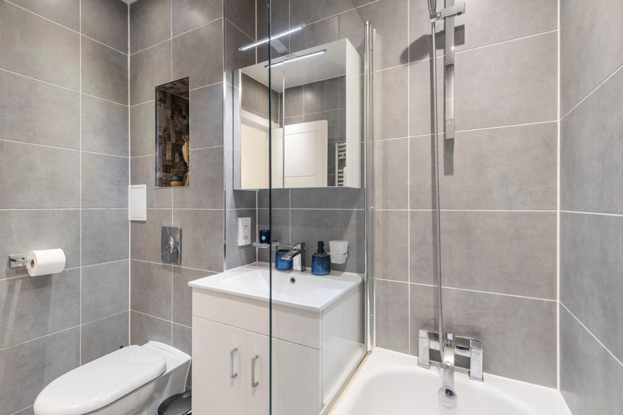 Modern Flat In Central Golders Green London Exterior foto